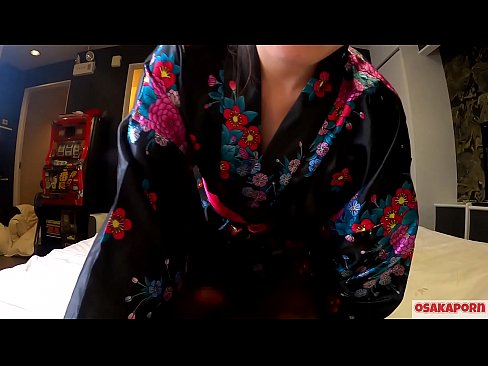 ❤️ A una jove cosplay li encanta el sexe fins a l'orgasme amb un squirt en una geneta i una mamada. Noia asiàtica de cony pelut i belles tetes amb vestit tradicional japonès en un vídeo amateur que mostra la masturbació amb joguines de merda. Sakura 3 OSAKAPORN. ❌ Vídeo de merda  a nosaltres ️❤