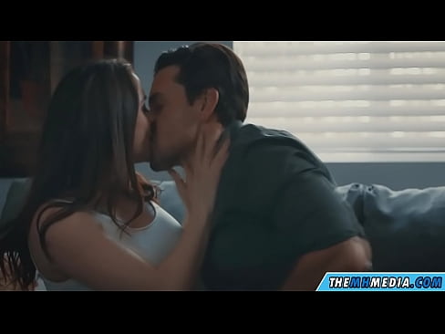 ❤️ Sexe romàntic amb una bona mare tetona ❌ Vídeo de merda  a nosaltres ️❤